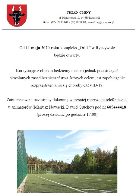 zdjęcie plakatu informującego o otwarciu ORLIKA  w Ryczywole